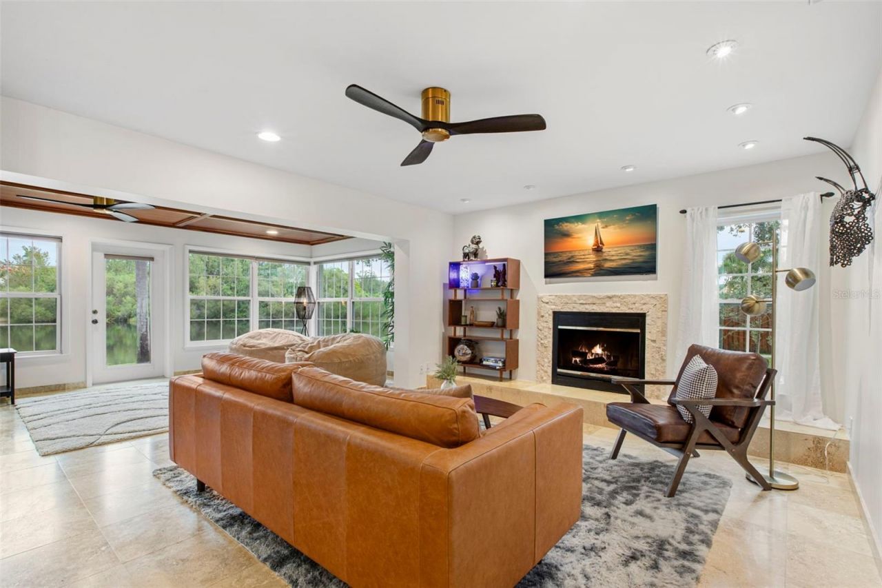 1747 87th Terrace N, Saint Petersburg, FL 33702 Photo