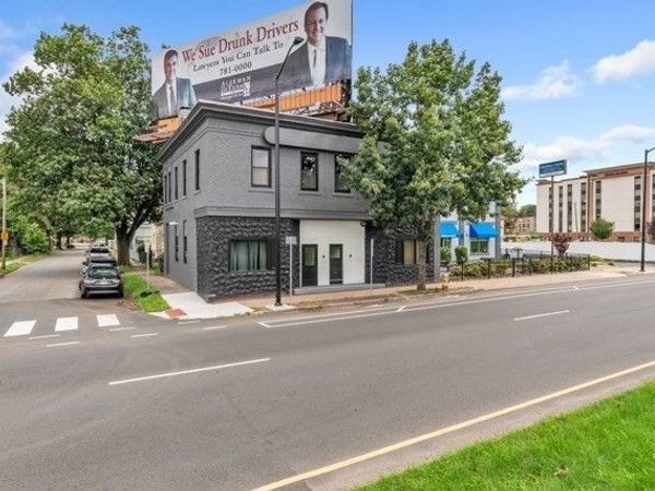 939 E Columbus Ave, Springfield, MA 01105