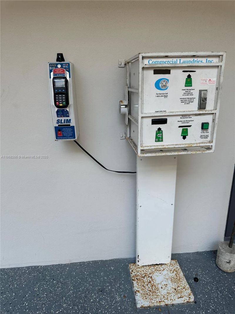 15600 NW 7th Ave, Unit 805, Miami, FL 33169 Photo