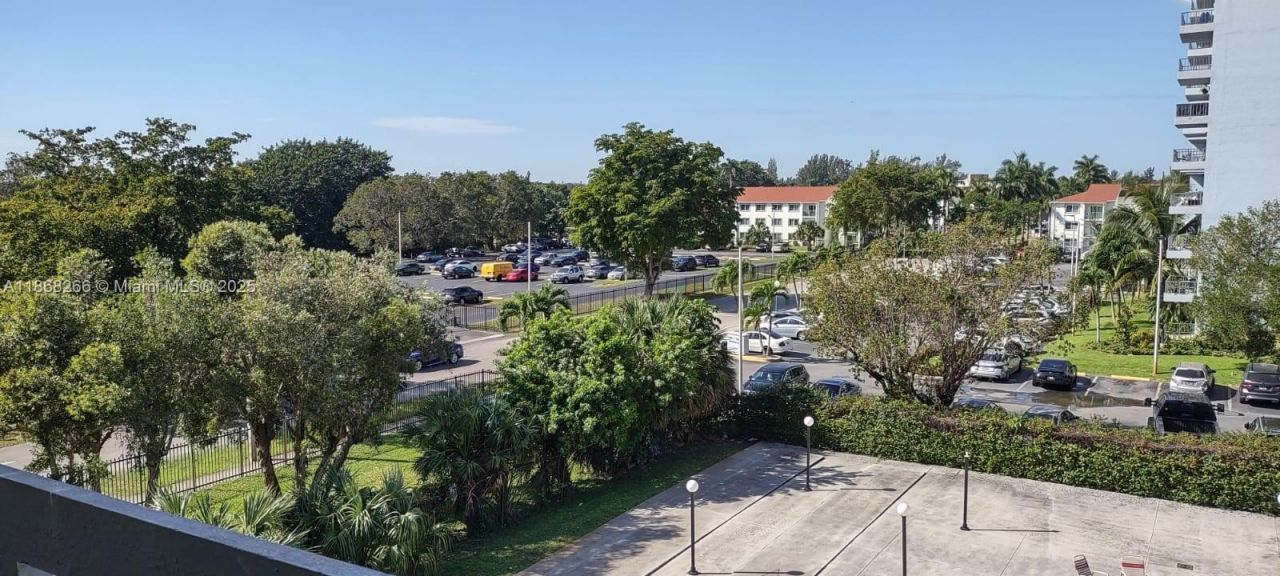 15600 NW 7th Ave, Unit 805, Miami, FL 33169 Photo