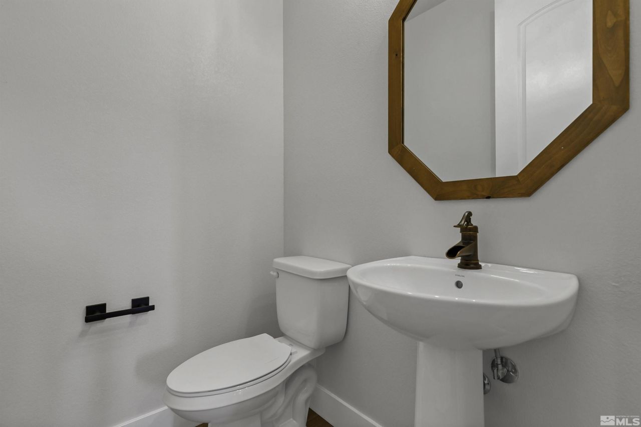 1783 Torina Way, Minden, NV 89423 Photo