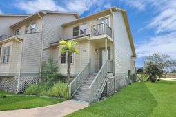 205 River Breeze Drive photo 4