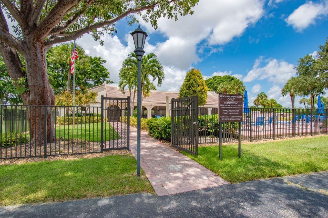 9165 SW 14th Street, Unit 1304, Boca Raton, FL 33428 Photo
