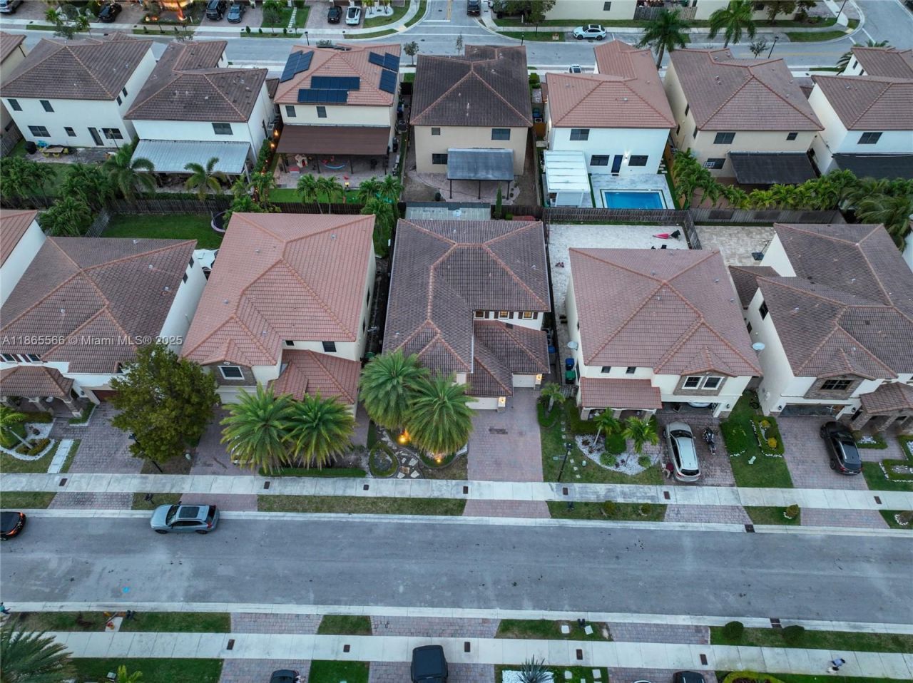 9835 NW 86th Ter, Doral, FL 33178 Photo