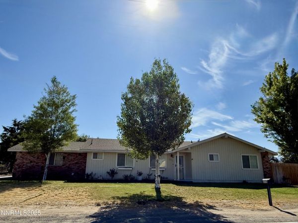 2775 Vicky Lane, Minden, NV 89423