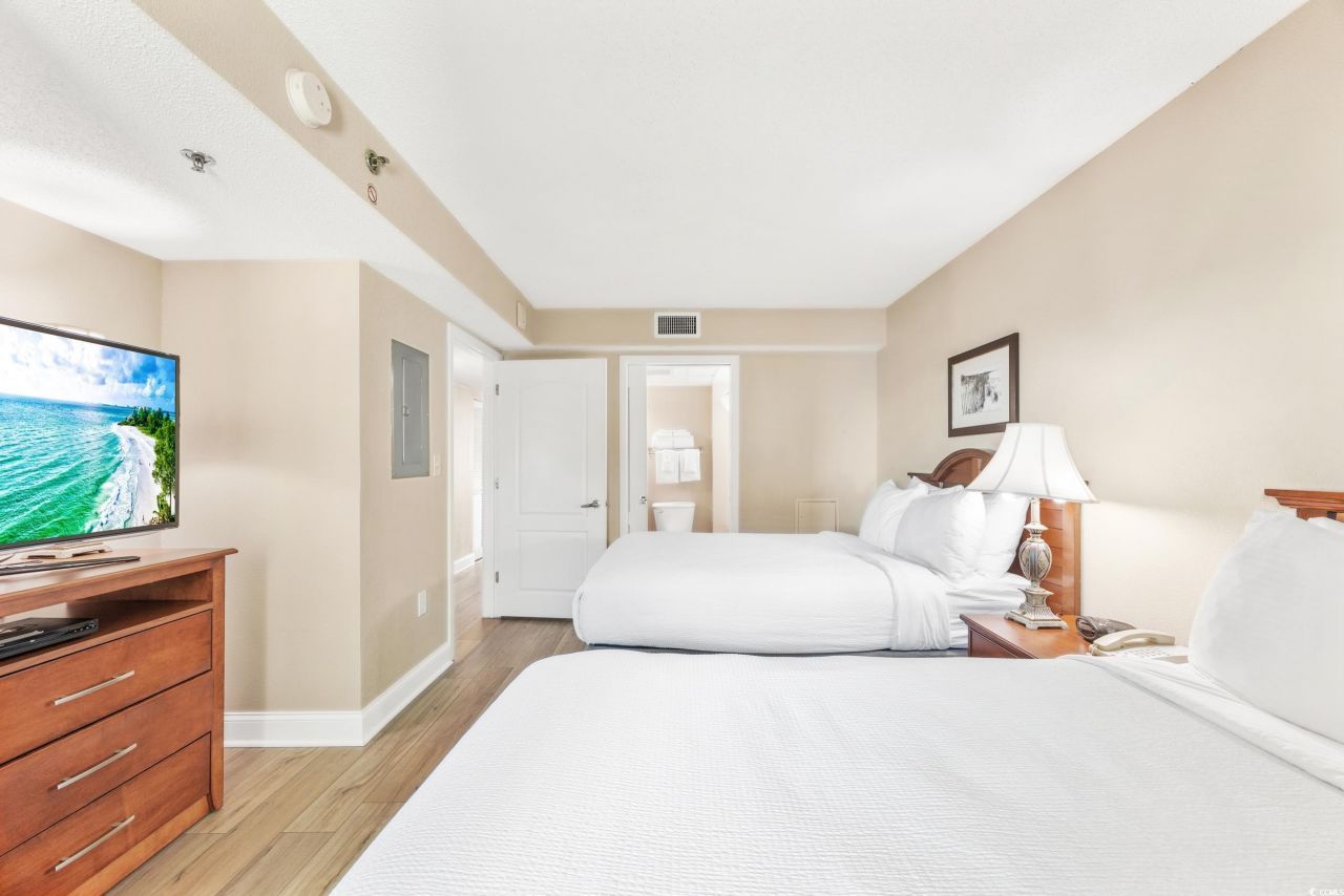 2504 N Ocean Blvd. Photo 10