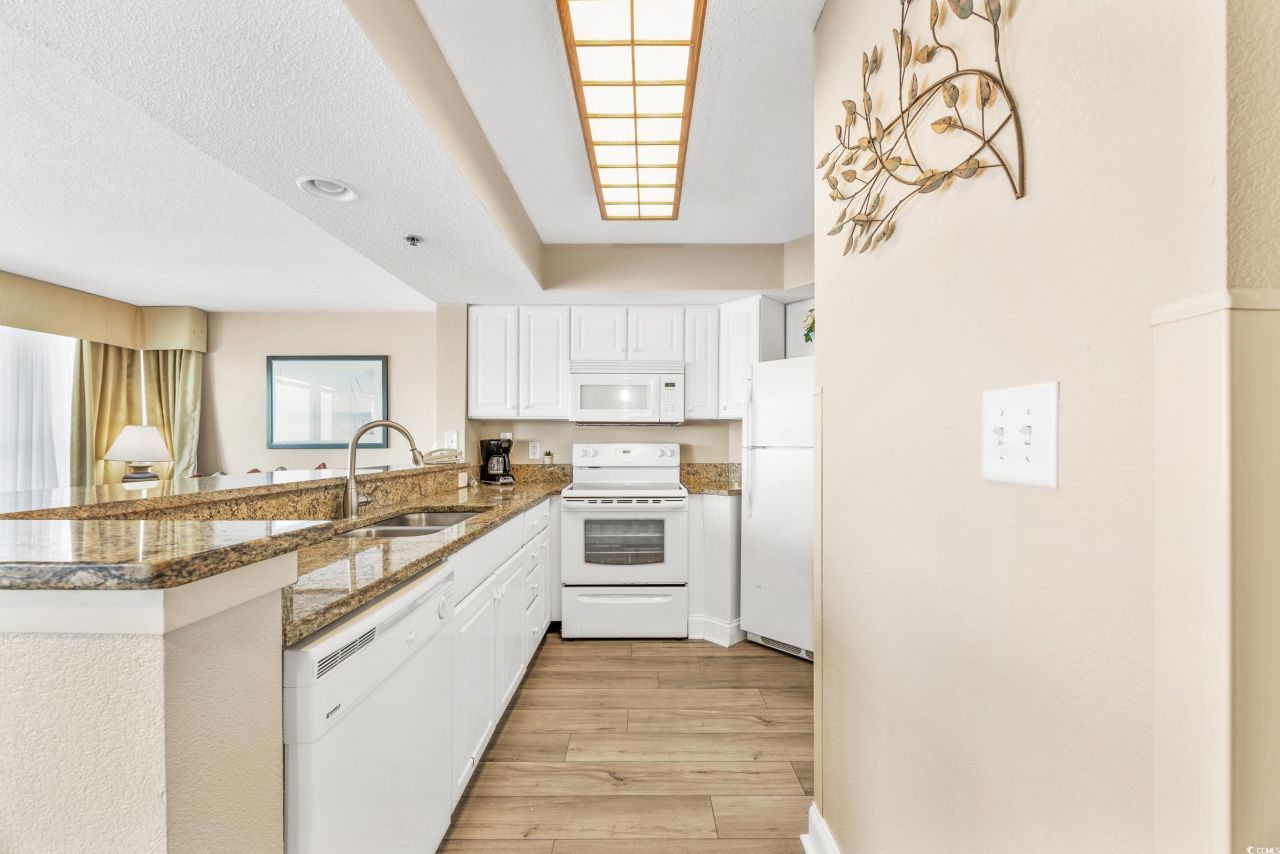 2504 N Ocean Blvd. Photo 6