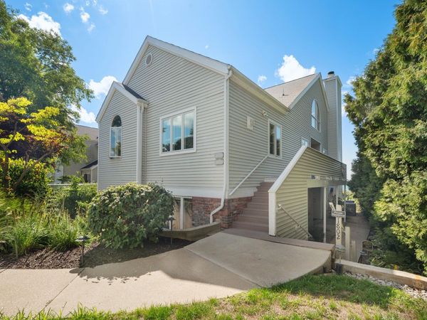 1802 Lakeshore Drive, Unit 6, St. Joseph, MI 49085