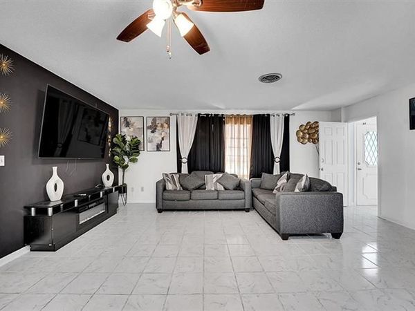 223 E Arbor Avenue, Port St Lucie, FL 34952