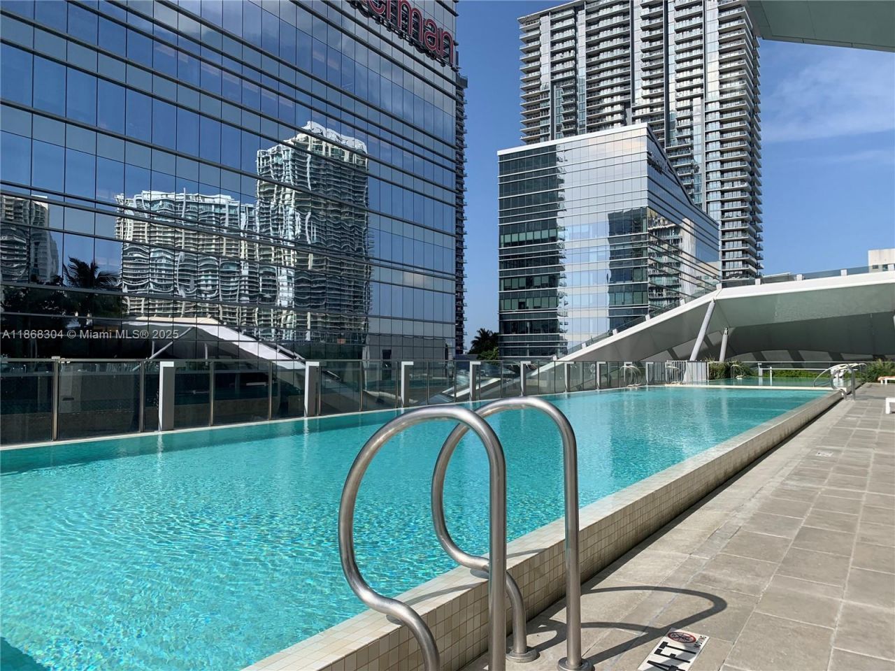 68 SE 6th St, Unit 1003, Miami, FL 33131 Photo