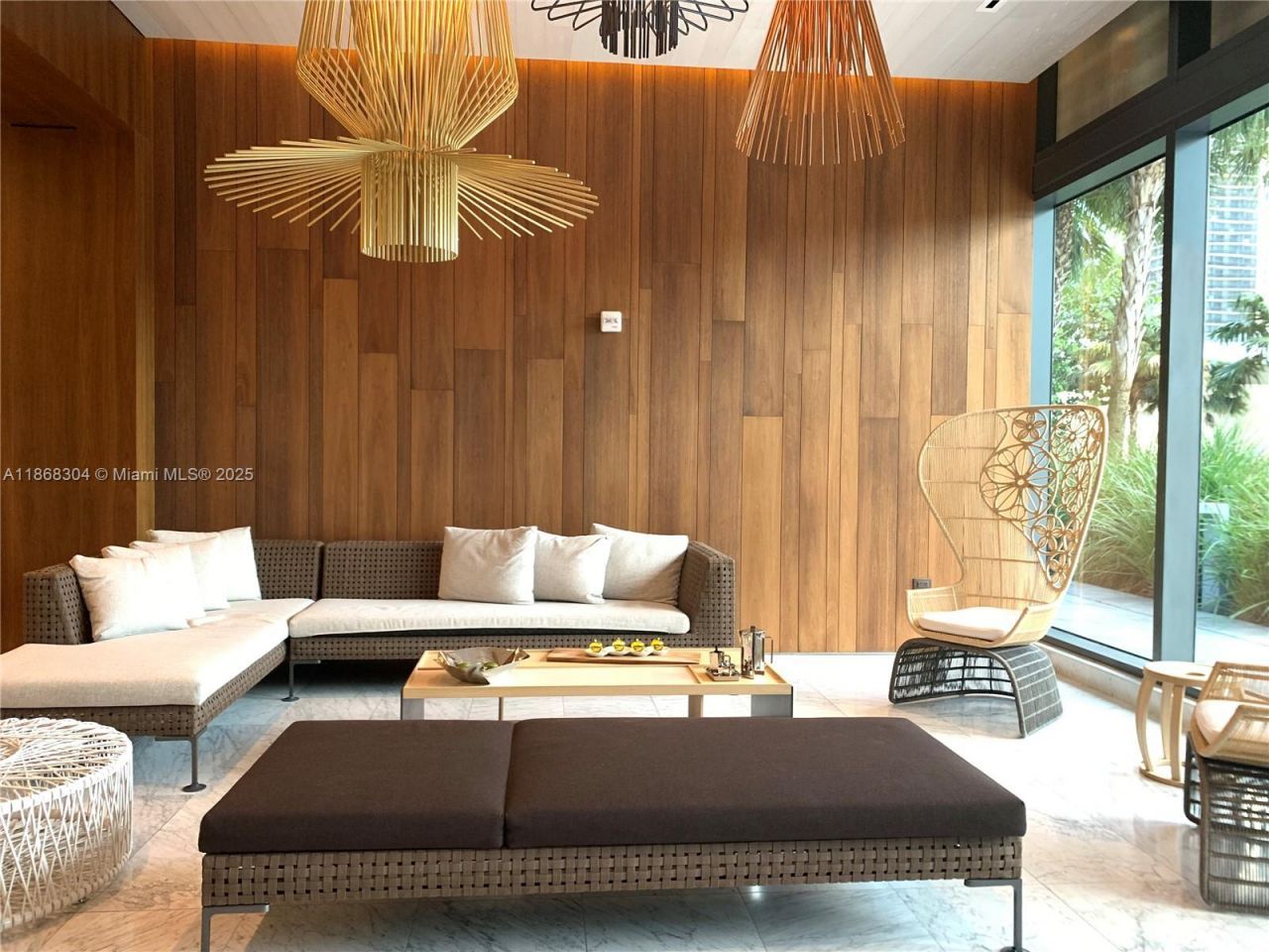 68 SE 6th St, Unit 1003, Miami, FL 33131 Photo