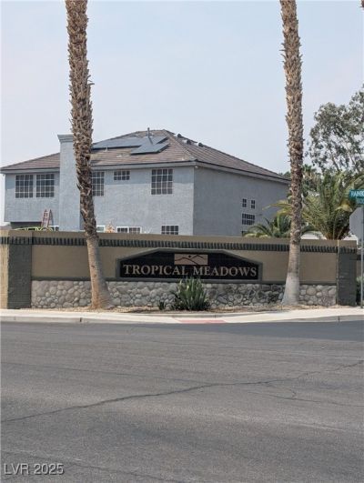 6805 Silver Chisel Avenue, Las Vegas, NV 89130 Main Photo