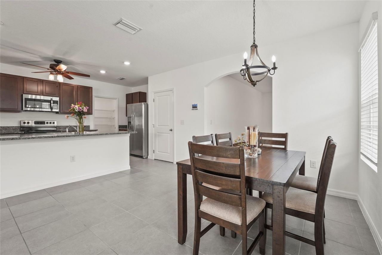 5835 Calla Lilly Drive, Sarasota, FL 34232 Photo