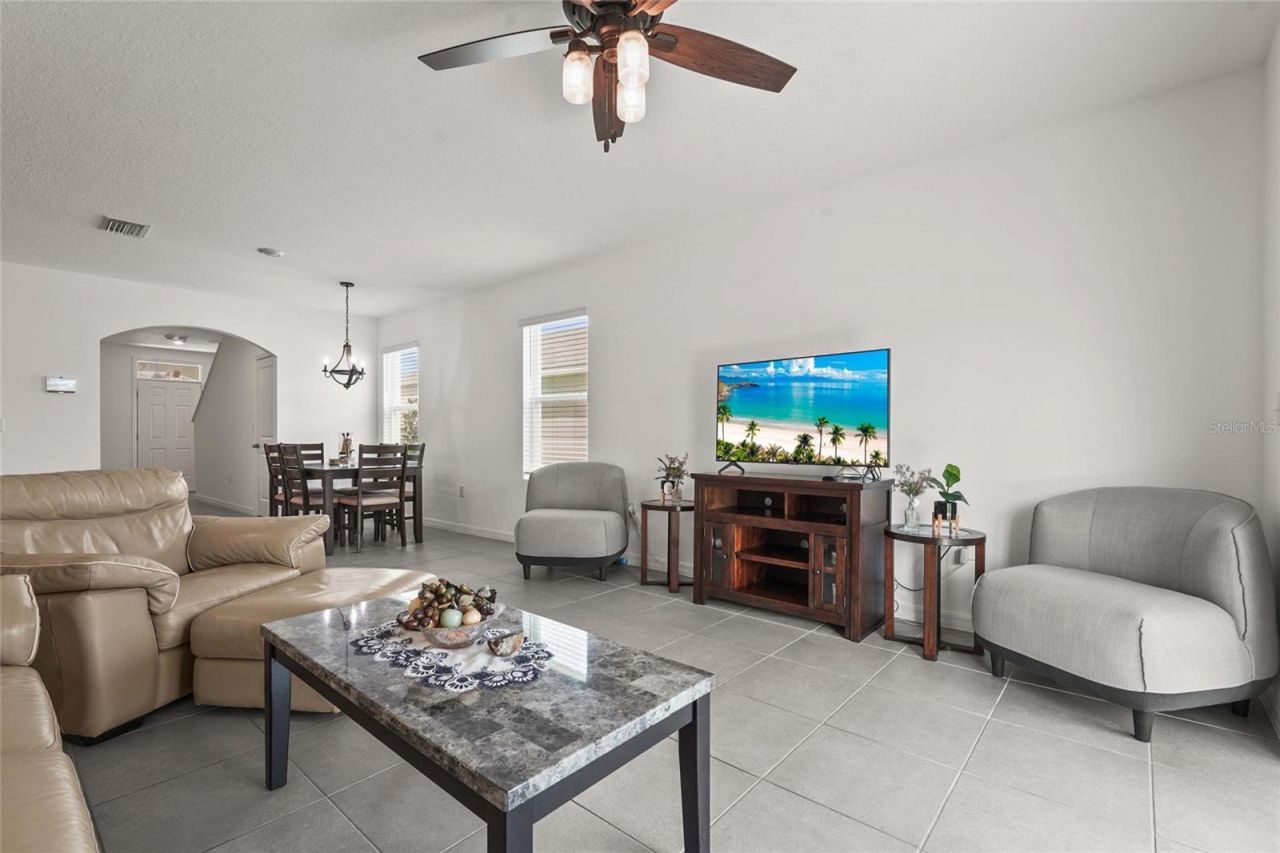 5835 Calla Lilly Drive, Sarasota, FL 34232 Photo