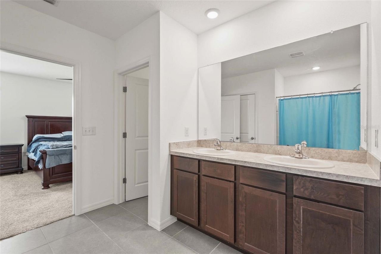 5835 Calla Lilly Drive, Sarasota, FL 34232 Photo