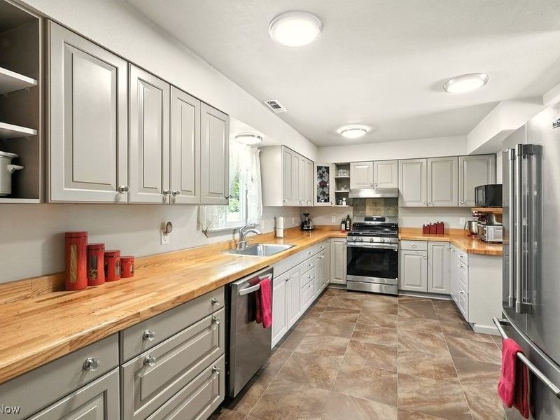 3328 Main Street, Mineral Ridge, OH 44440 Photo 16