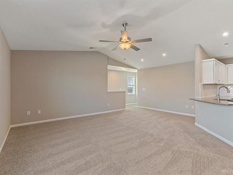 413 Bethpage Way, Unit 7-300, Lebanon, OH 45036 Photo 11