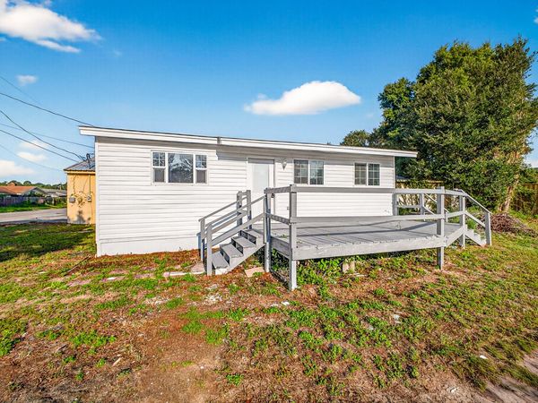 393 Lowery Drive, Fort Walton Beach, FL 32547