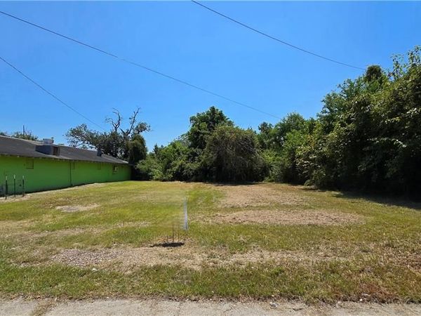 404 E COLORADO Street, Hammond, LA 70401