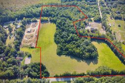 00 Freedom Road photo 4