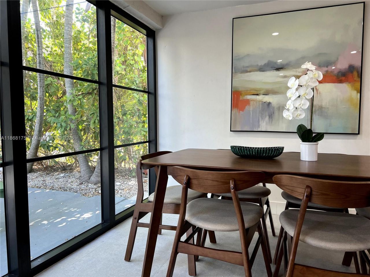 893 NE 81st St, Miami, FL 33138 Photo