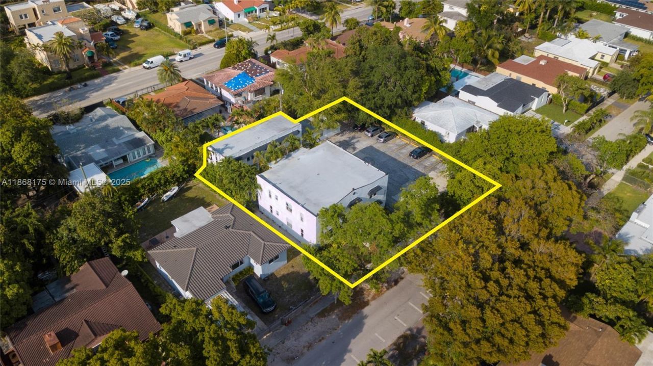 893 NE 81st St, Miami, FL 33138 Photo