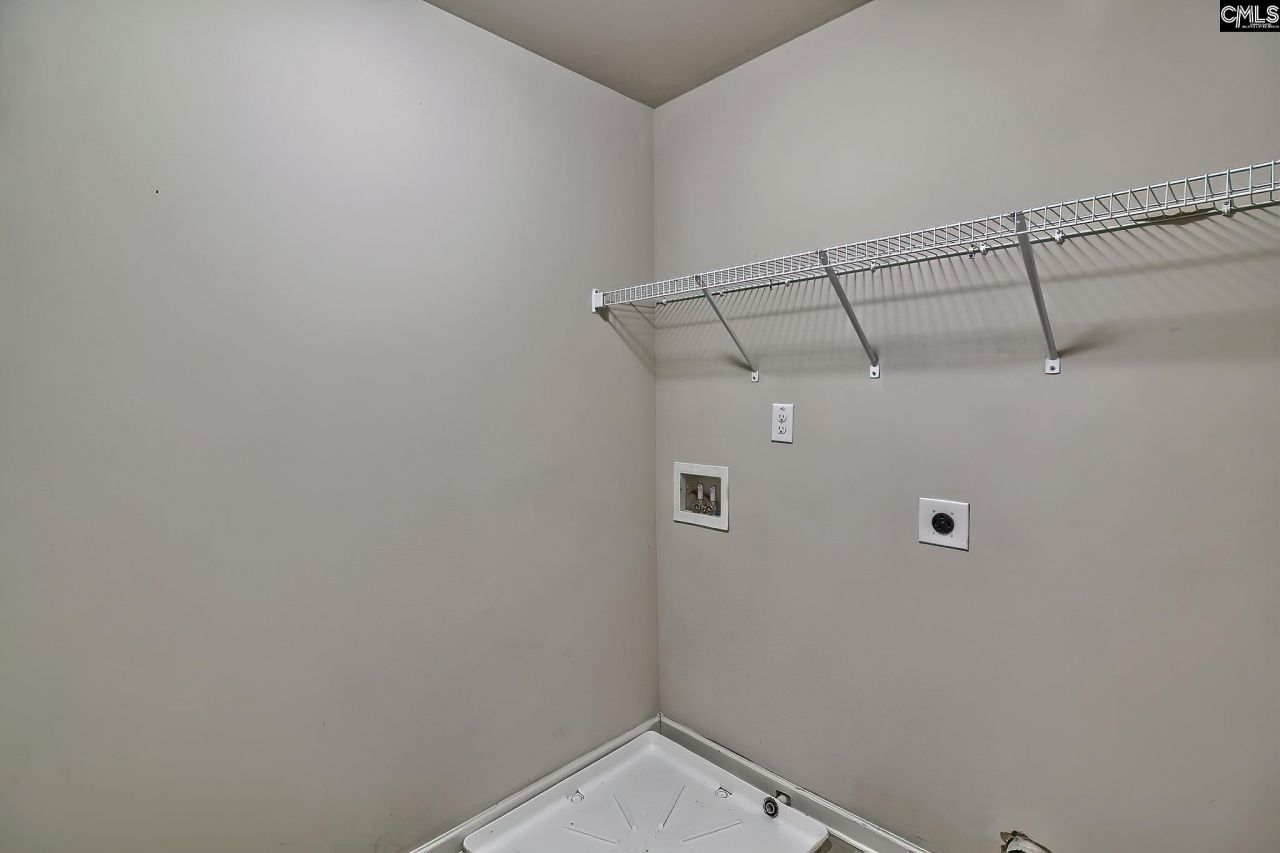 715 Soldier Gray Lane Photo 24