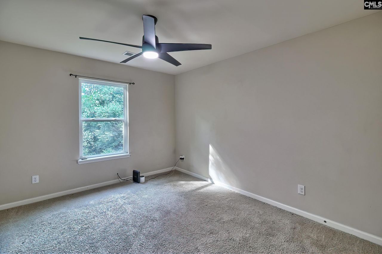 715 Soldier Gray Lane Photo 27