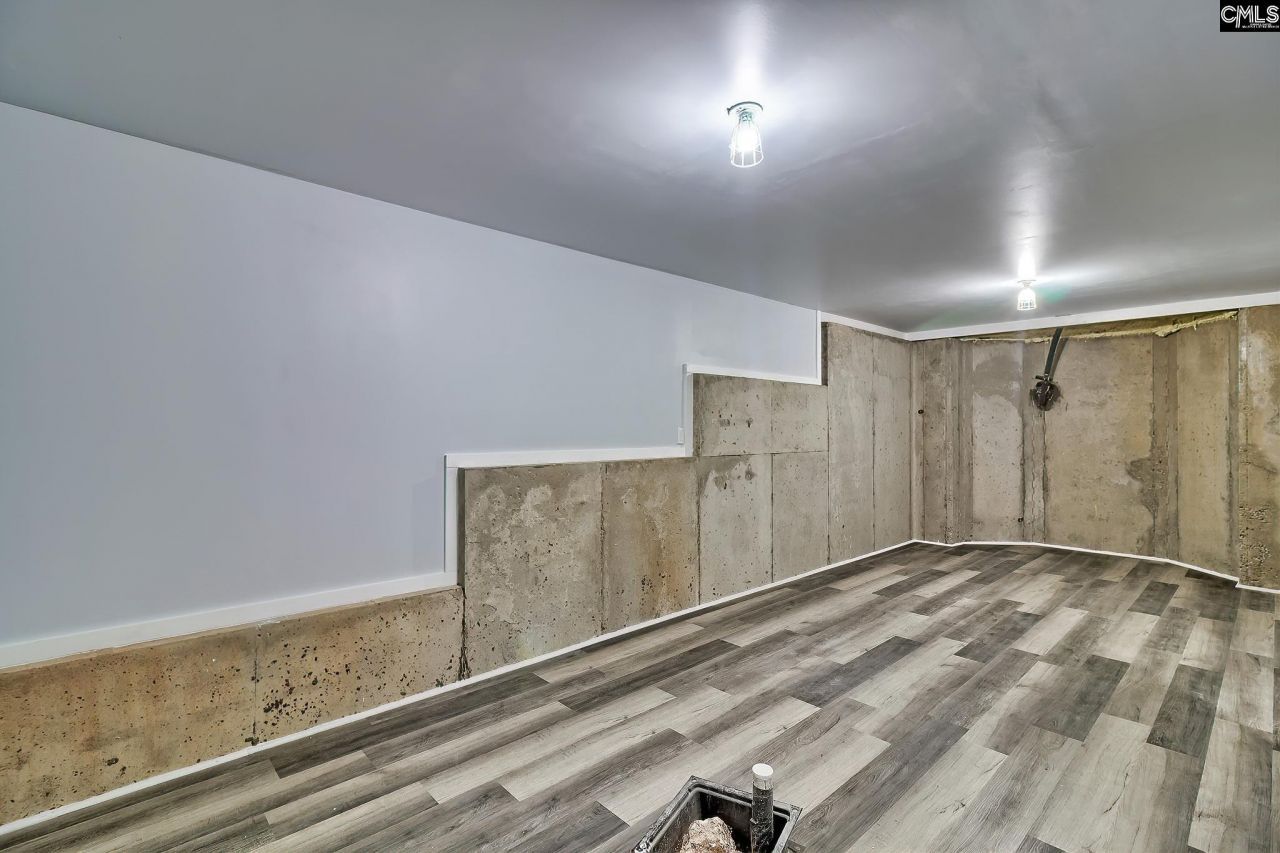 715 Soldier Gray Lane Photo 35