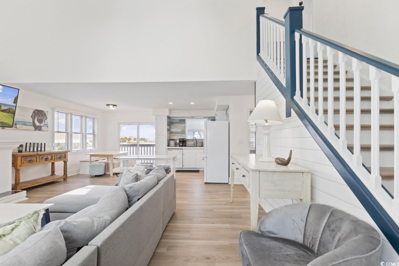 210 34th Ave. N Photo 14