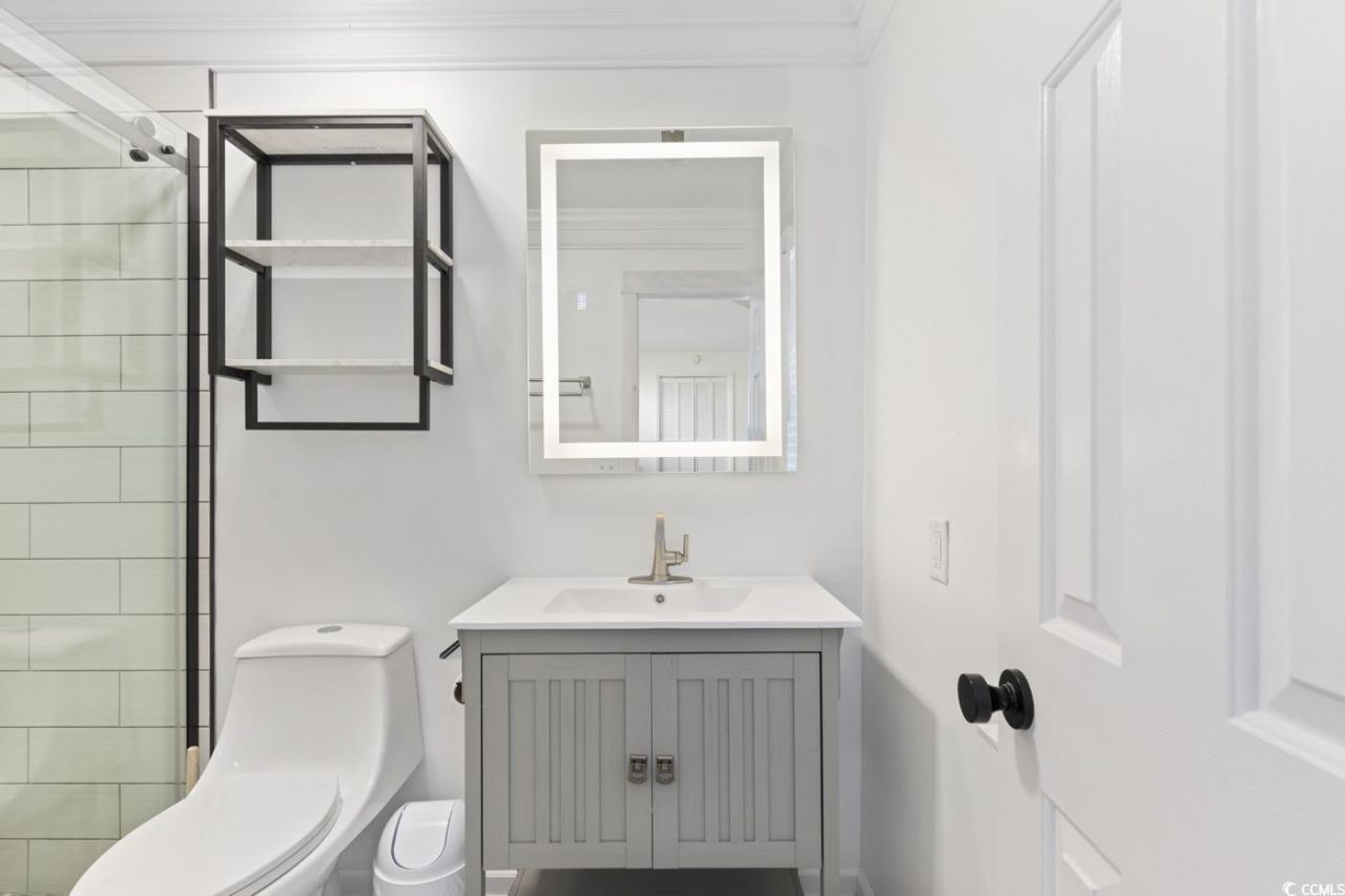 210 34th Ave. N Photo 24