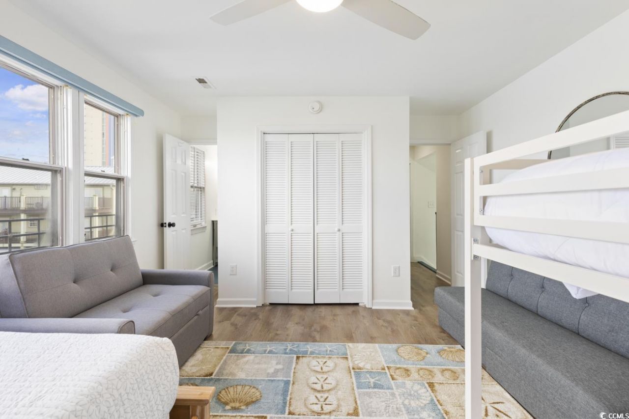 210 34th Ave. N Photo 28