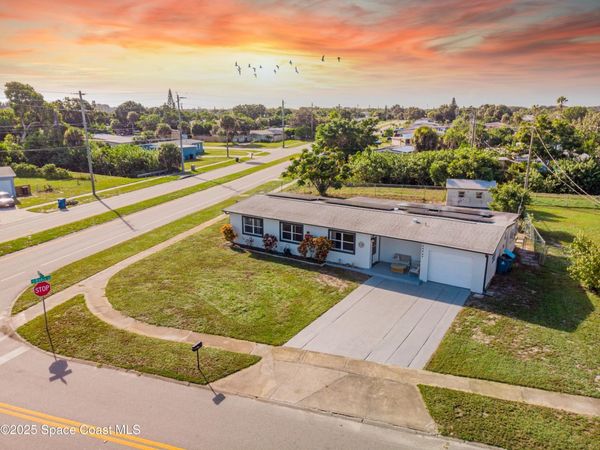2996 Garden Terrace NE, Palm Bay, FL 32905