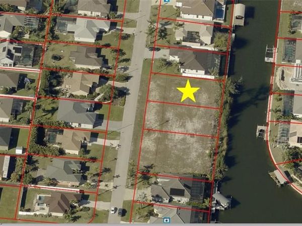 2731 SW 17th PL, CAPE CORAL, FL 33914