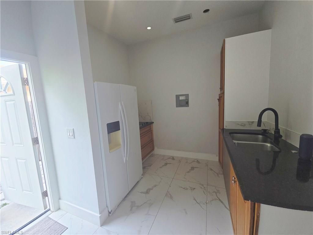 5321 Warren St, Naples, FL 34113 Photo