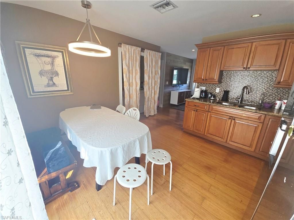 5321 Warren St, Naples, FL 34113 Photo
