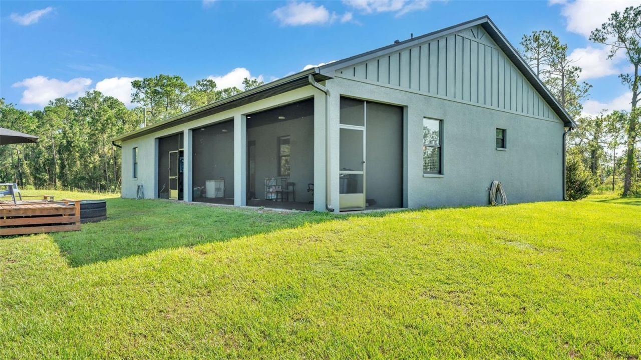 18940 Commonwealth Avenue N, Polk City, FL 33868 Photo
