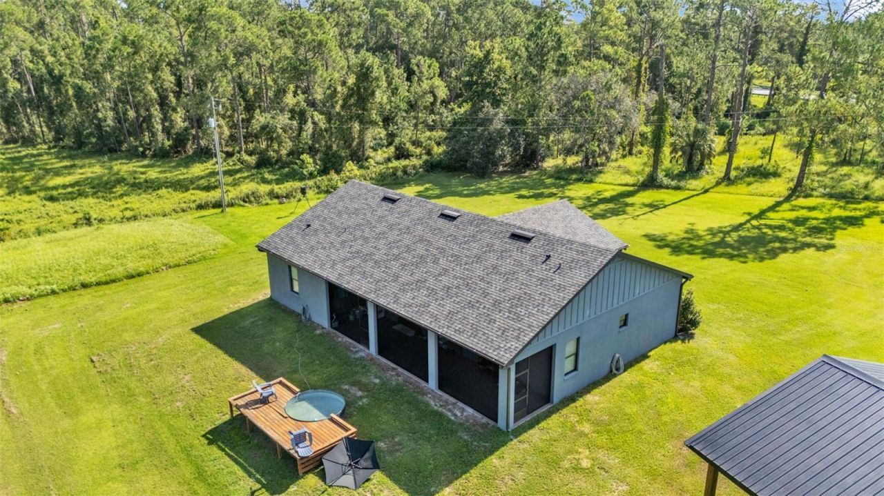 18940 Commonwealth Avenue N, Polk City, FL 33868 Photo