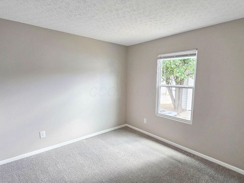 2629 Patrick Henry Avenue, Columbus, OH 43207 Photo 14