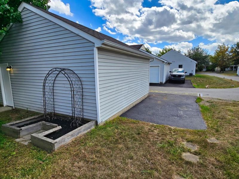 2629 Patrick Henry Avenue, Columbus, OH 43207 Photo 6