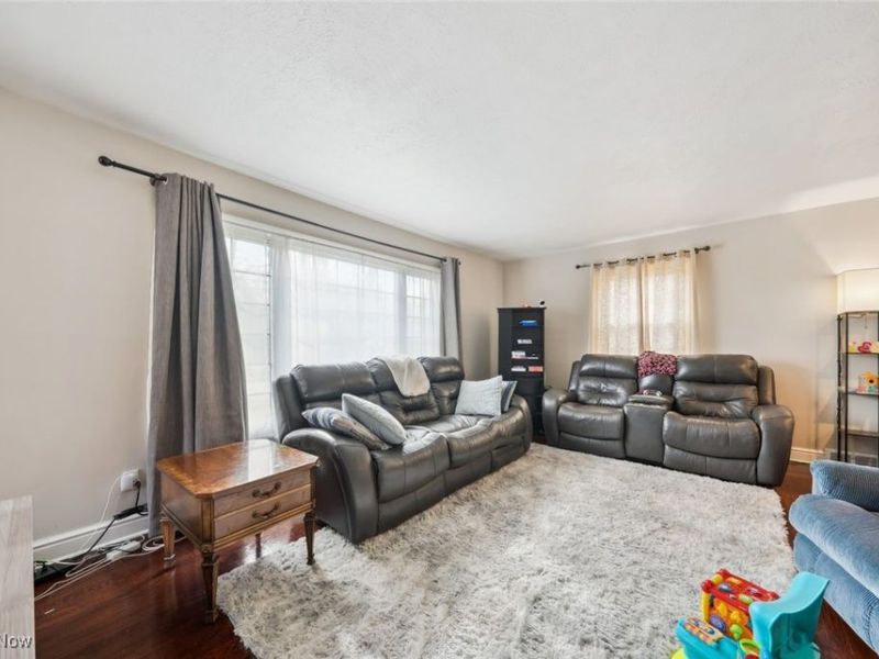 3394 Wooster Road, Rocky River, OH 44116 Photo 4