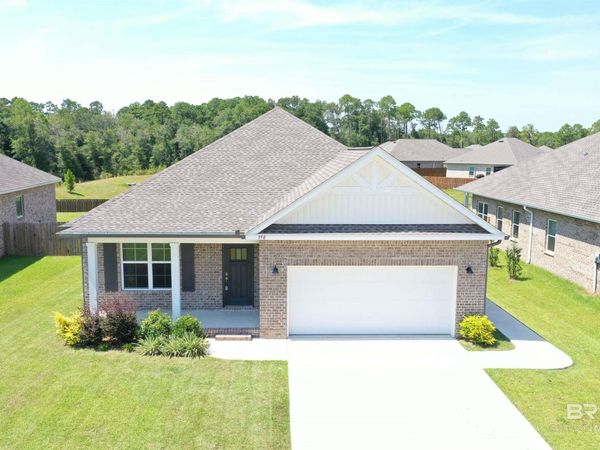 390 Wickman Avenue, Gulf Shores, AL 36542