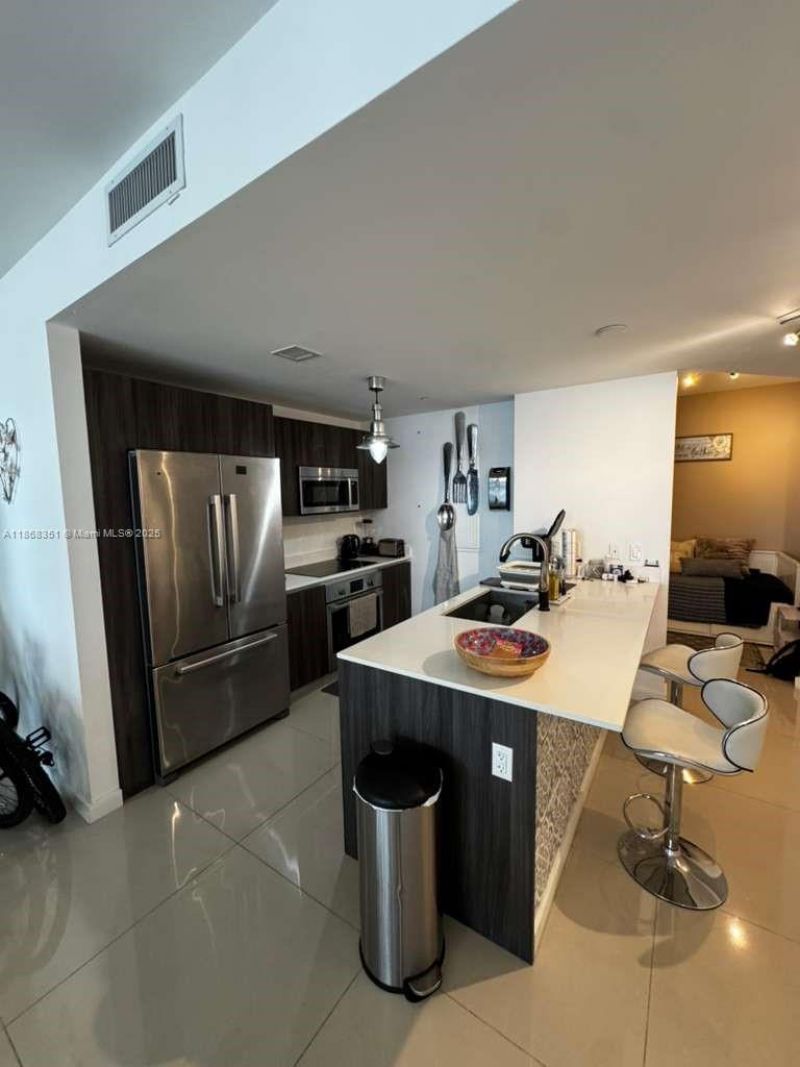 488 NE 18th St, Unit 511, Miami, FL 33132 Photo