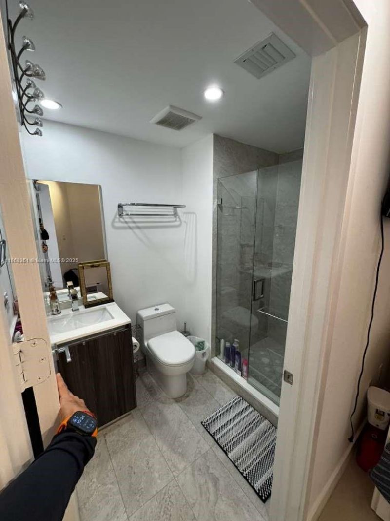 488 NE 18th St, Unit 511, Miami, FL 33132 Photo