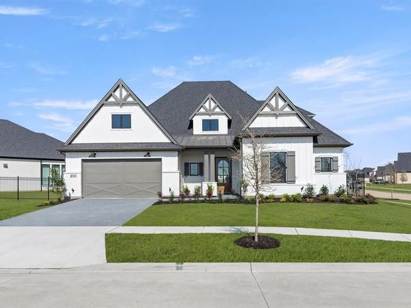 200 Pearland Drive, Prosper, TX 75078