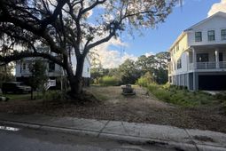 3020 S Shore Drive photo 4