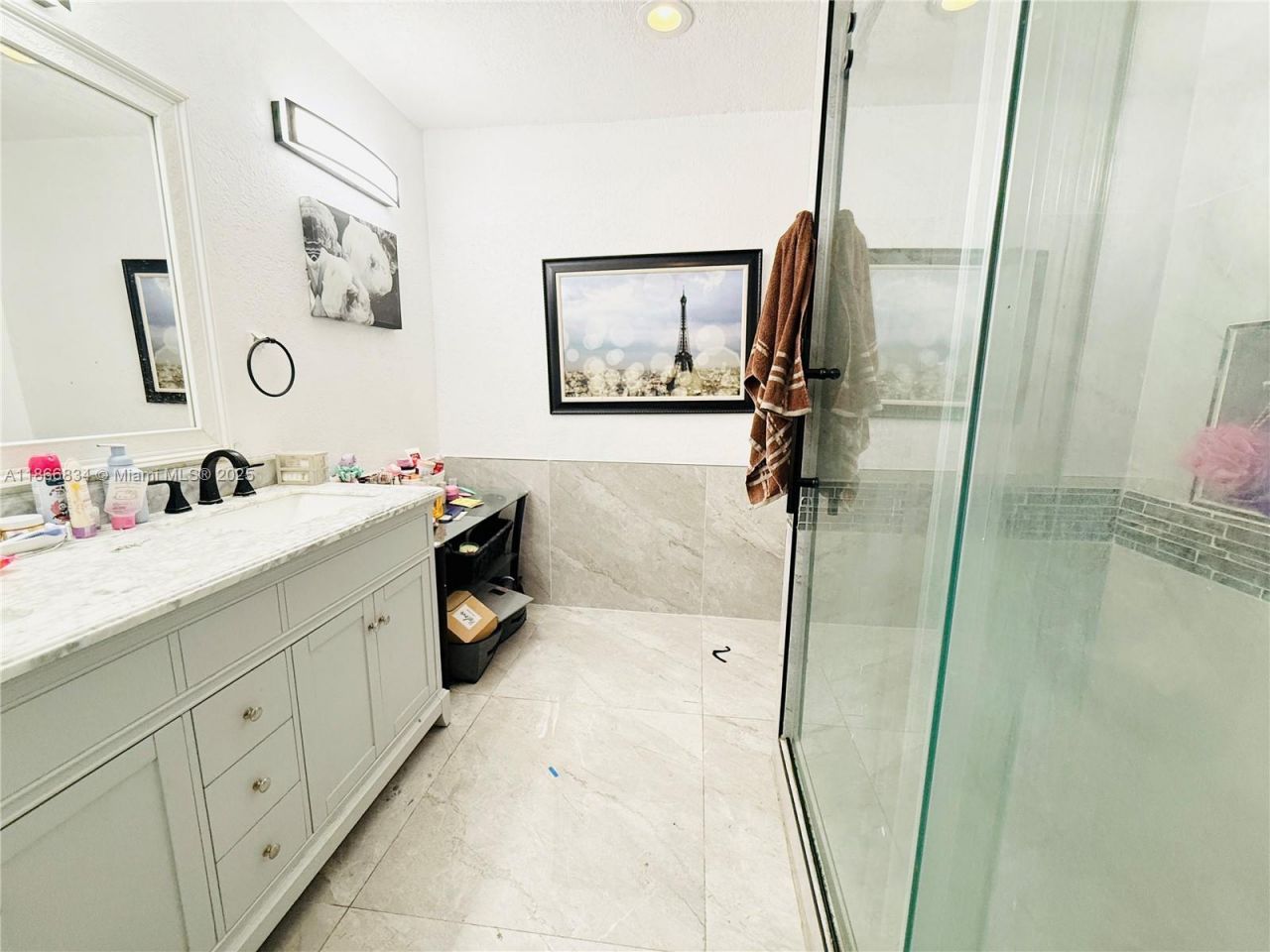 6360 W 8th Ave, Hialeah, FL 33012 Photo