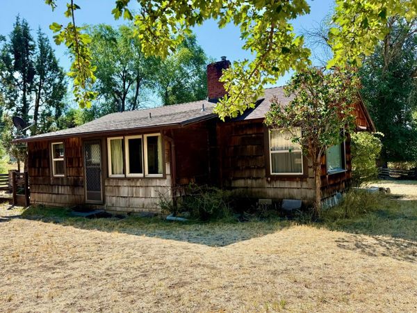 862 Kane Street, Klamath Falls, OR 97603