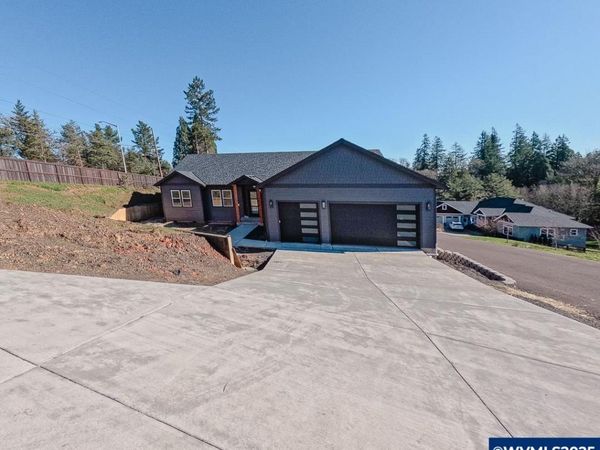 1591 Kallie Pl NW, Albany, OR 97321