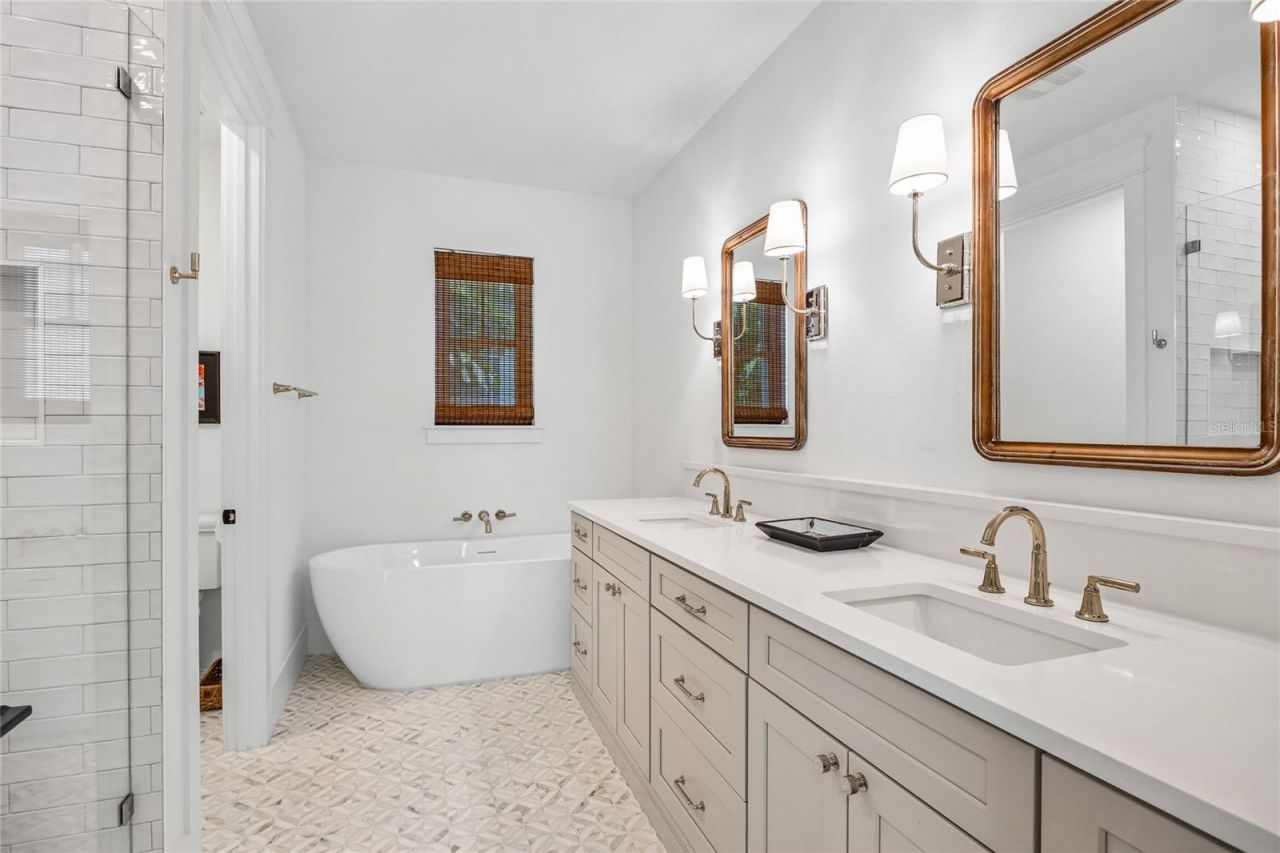 3037 10th Street N, Saint Petersburg, FL 33704 Photo